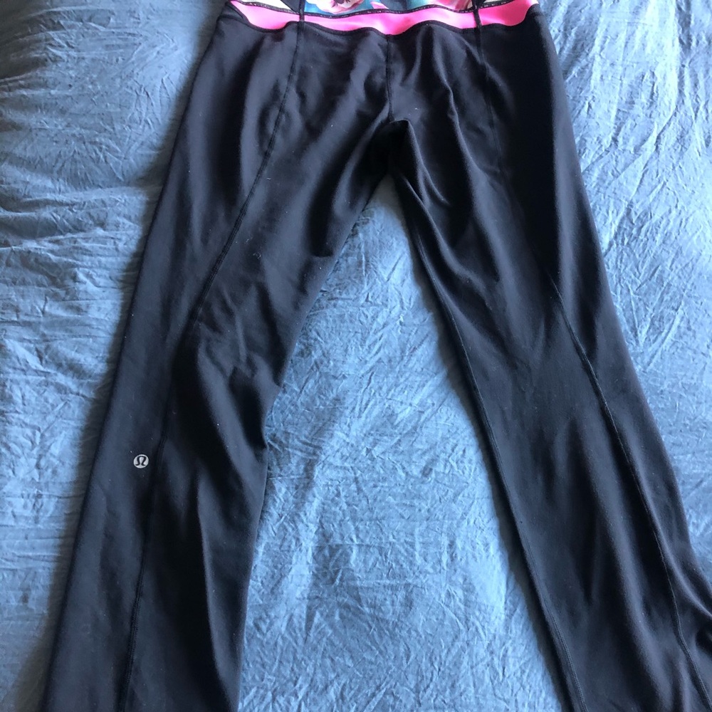 Lululemon leggings size 8